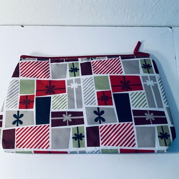 Hip waist Band and Thirty One Insulated Lunch Bag - Picture 12 of 15